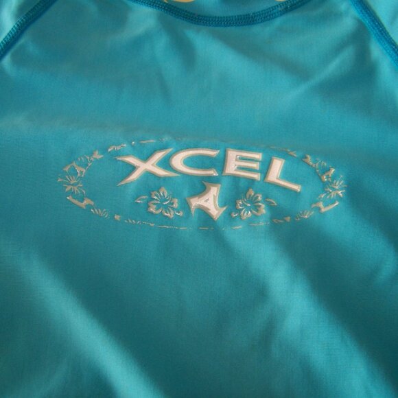 XCEL Hawaii long Sleeve Rash Guard Top Shirt Youth Size - Picture 3 of 6